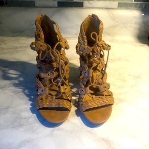 Merona (Target) Tie Up Heel Sandal Size 8